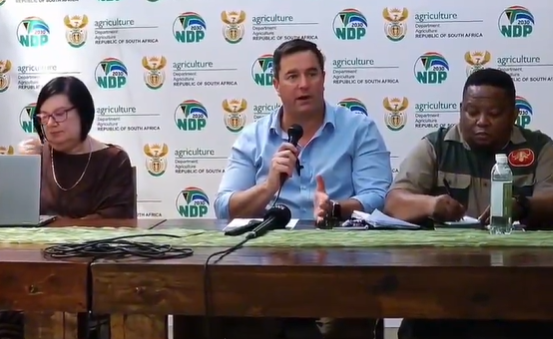 SAgovnews's tweet image. Agriculture Minister John Steenhuisen has dismissed claims that government is “making a profit” from Foot and Mouth Disease #FMD vaccines, saying that the State is procuring and administering the vaccines at no cost to farmers. tinyurl.com/7whvpya9

#GovZAUpdates @DOAgov_ZA