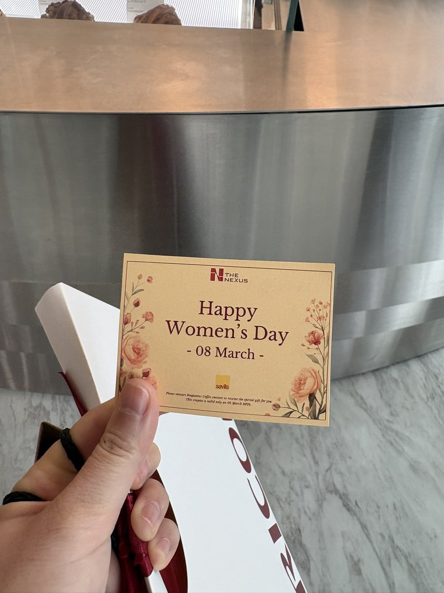 🇻🇳限界OLざわざわ✈️ tweet media