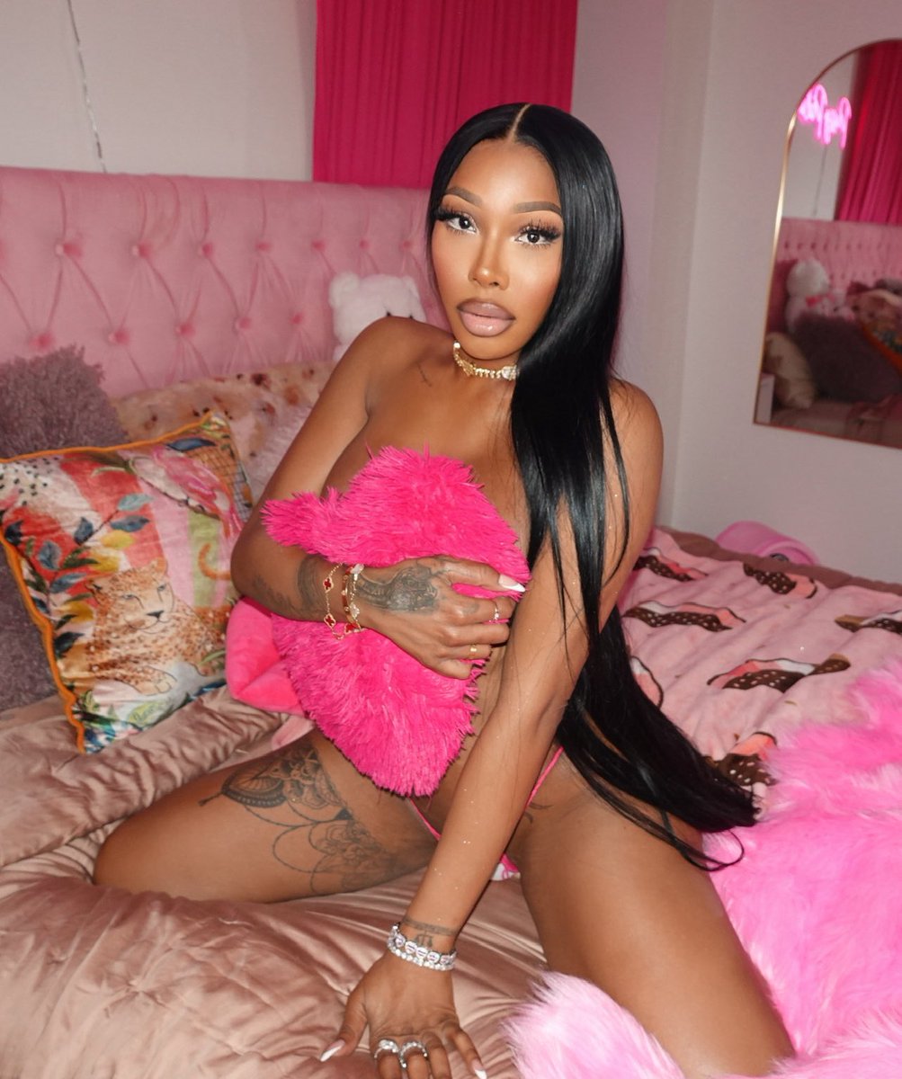 الأفـريقيّـة🇿🇦. tweet media