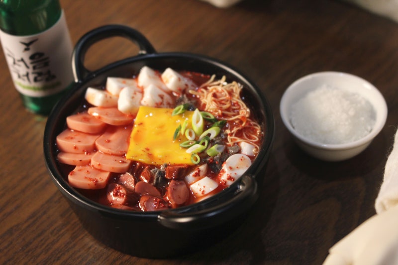 작은구멍가게 tweet media