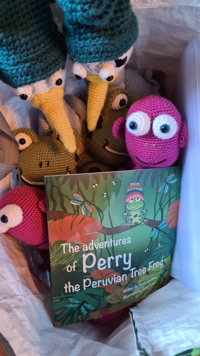 I'm visiting a school today to talk about my book writing Adventures, hand out stickers and bookmarks, and read aloud my first children's book.

I'm looking forward it, but the nerves have just suddenly hit me..... 😬😆🙏