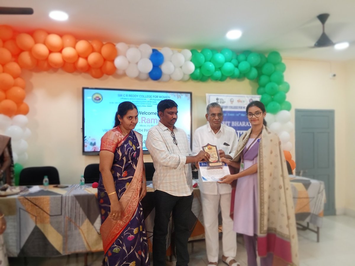 nykseluru's tweet photo. MY Bharat-Eluru has organised.Viksit Bharat youth parliament. in collaboration  Sir CR Raddy college for women Eluru, principal Sarala Garu,S.Ramu Garu DYO, correspondent Prabhakar Garu,NSS coordinator Eshwari Garu, Swarna Kumari Garu,
#mybharat 
#viksitBharatyouthparliament2026 https://t.co/SnZzyU2V0M