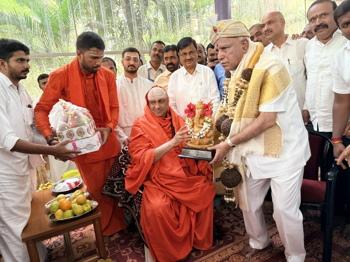 B.S.Yediyurappa tweet media