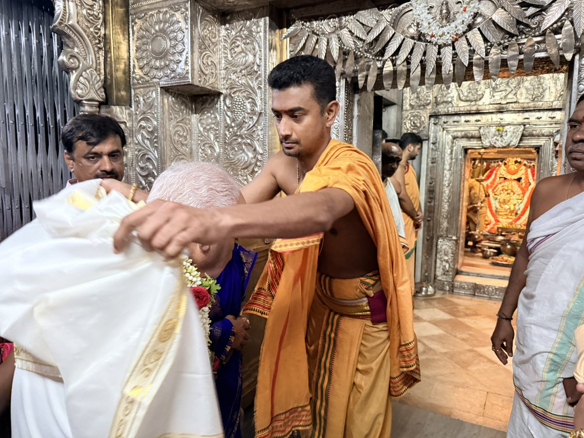 B.S.Yediyurappa tweet media