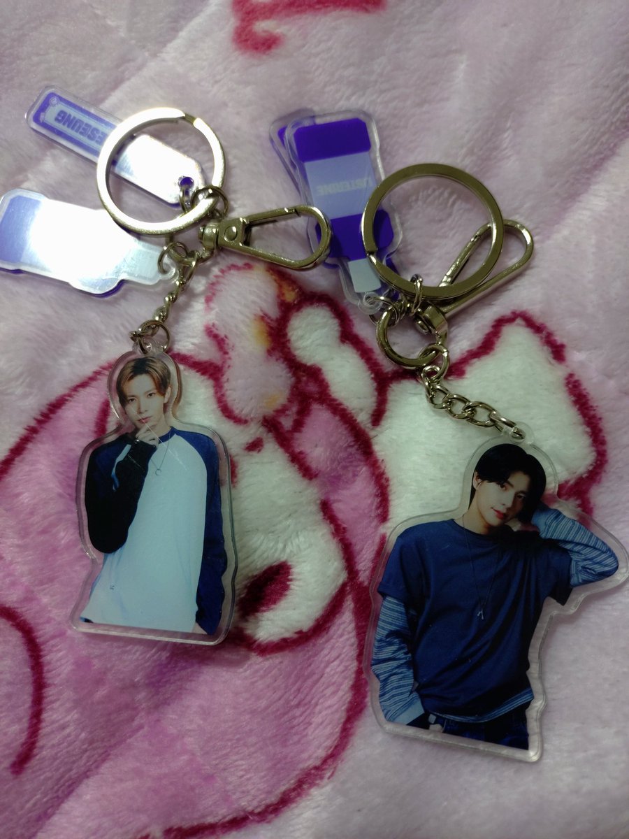 はるな tweet media