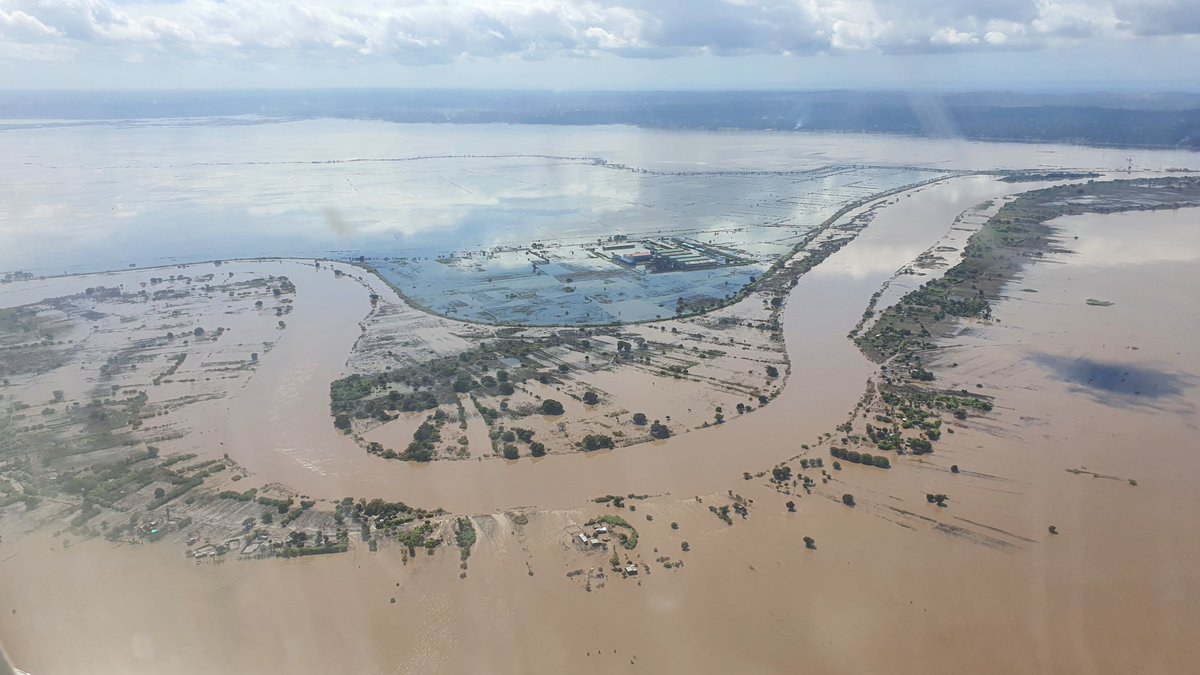 WFP_UNHAS's tweet photo. #FactFriday

#UNHAS launched an air bridge to reach flood-isolated Gaza Province, Mozambique 🇲🇿
From 10 to 25 February 2026, a UNHAS helicopter 🚁in coordination with the @logcluster transported 61+ metric tons of critical cargo to 5 destinations impacted by heavy floods 🌧 https://t.co/ILZiEnMuJP