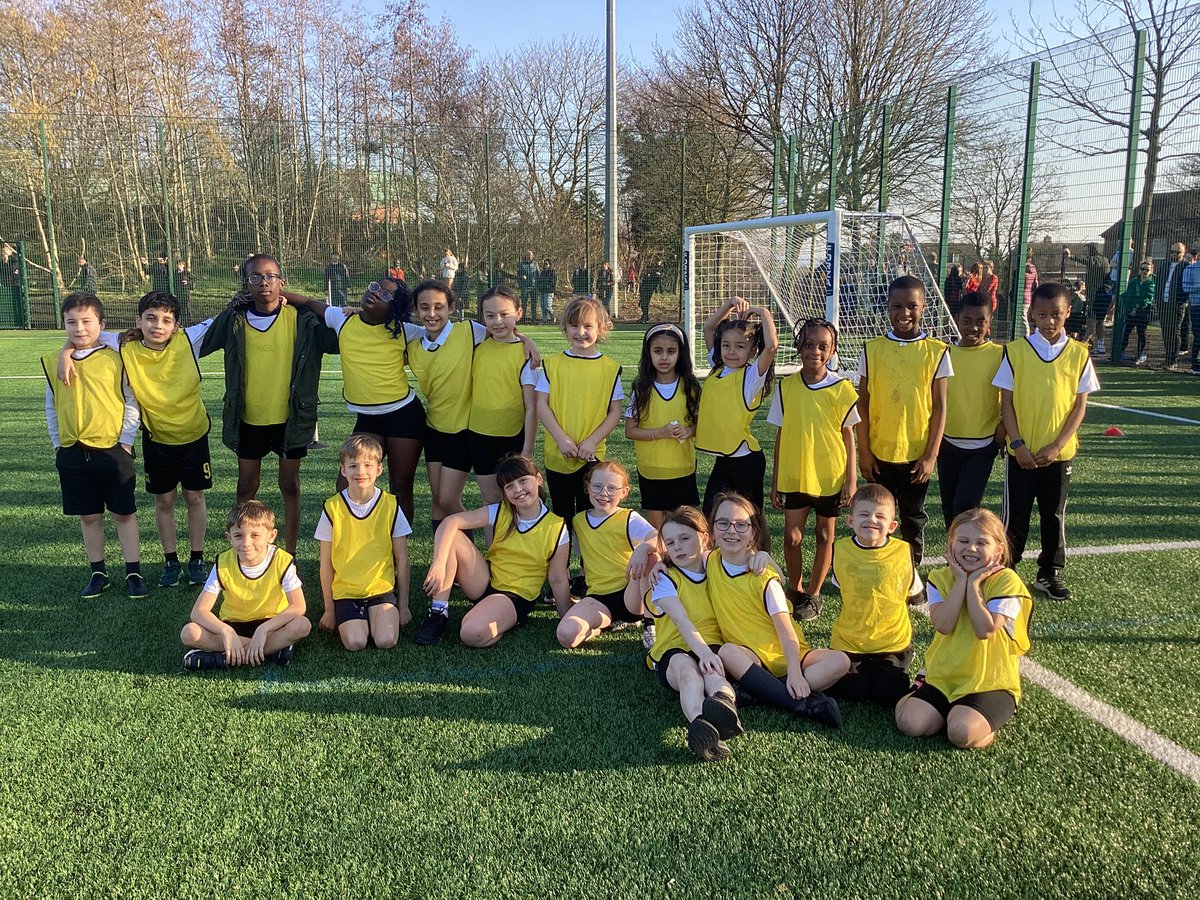 PE Mr Tomkins tweet media