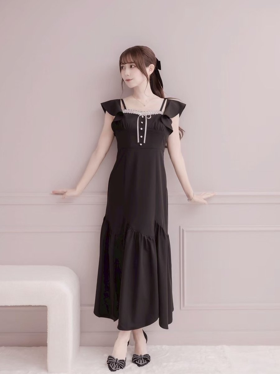 dolceliche's tweet image. ＼ RESTOCK ITEM ／
昨年大人気だったアイテムが再販決定♡

2026.3.10 release  
Spring Collection 🐇

◼︎イレギュラーヘムティアードワンピース
（ブラックチェック/ホワイトチェック/ブラック) 
¥18,000(taxin)

dolceliche.shop/items/686200b9…

#dolceliche