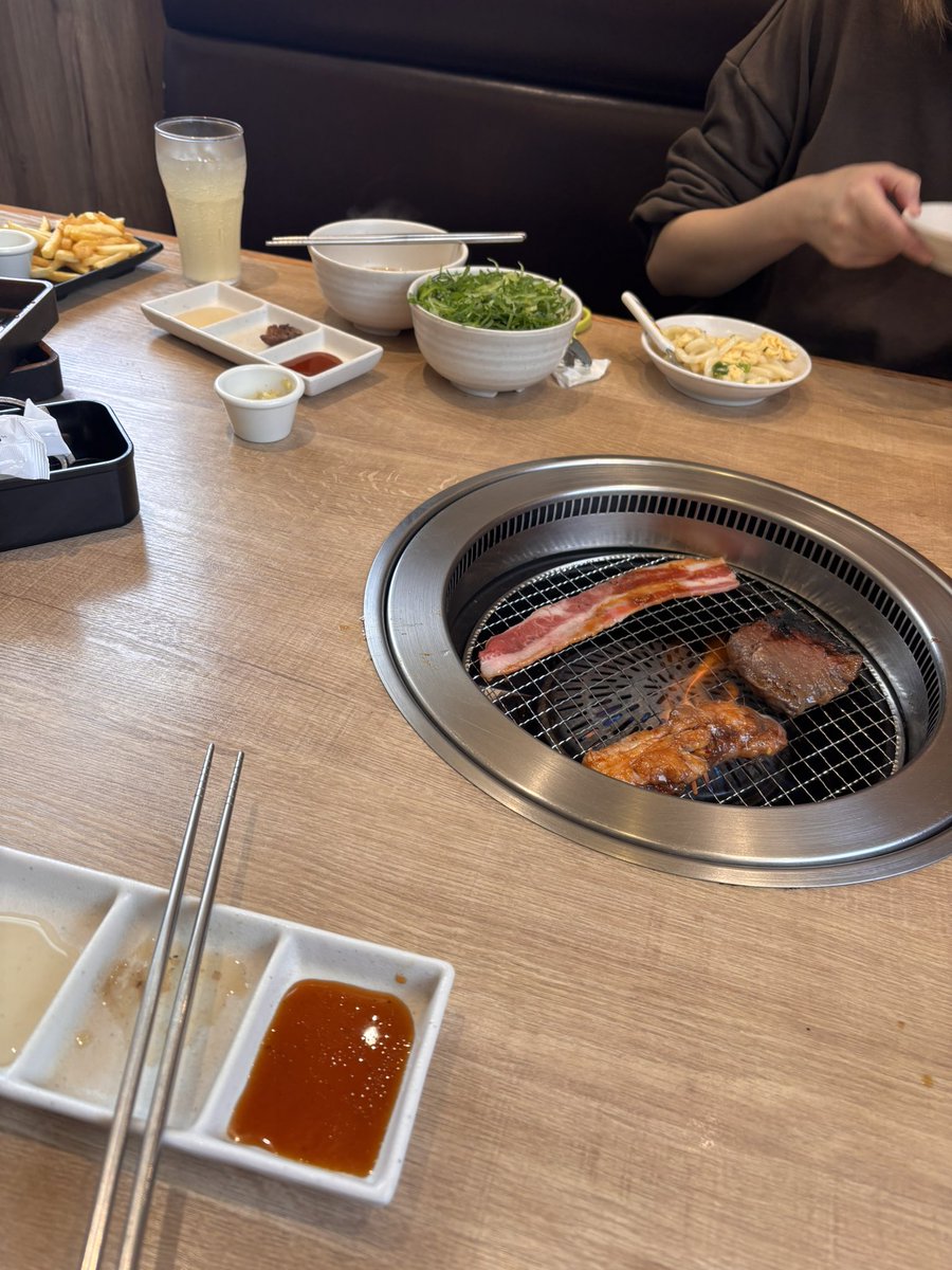 元肩乳首マン＠弱腰 tweet media