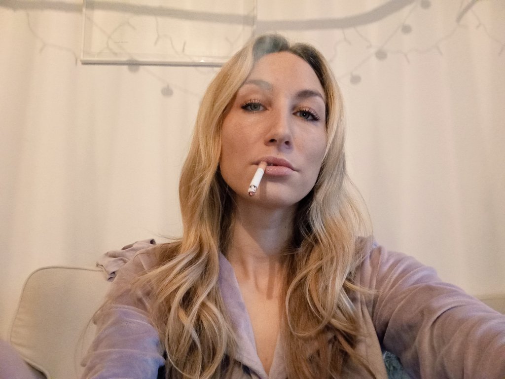 Derrie_T tweet media