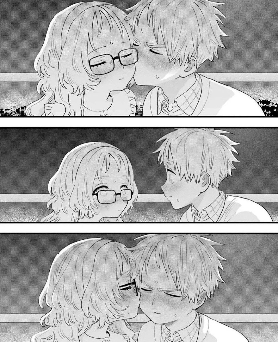 Out Of Context Manga tweet media