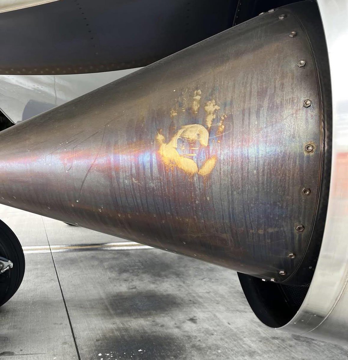 Images That Make You Feel Pain tweet media