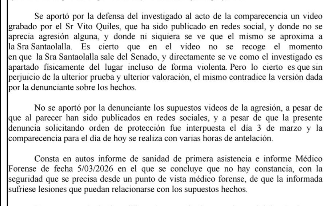 FroilLannister's tweet photo. Sara, al parecer entre tus pocas habilidades, no se encuentra tampoco la de leer.

En el auto donde deniegan las medidas cautelares delirantes que habías pedido, lo pone muy clarito:

“En el video no se aprecia agresión alguna (…), el mismo contradice la versión dada por la denunciante sobre los hechos (…), No se aportó por la denunciante los supuestos vídeos de la agresión (…), el informe médico concluye que no hay constancia de que la denunciada sufriese lesiones.”

Vamos, que el auto desmonta absolutamente todo lo que denuncias: desde la agresión hasta las lesiones. 

A ver si dejas de usar medios públicos como la Justicia y los hospitales para tus campañas, que suficiente dinero nos cuestas ya.