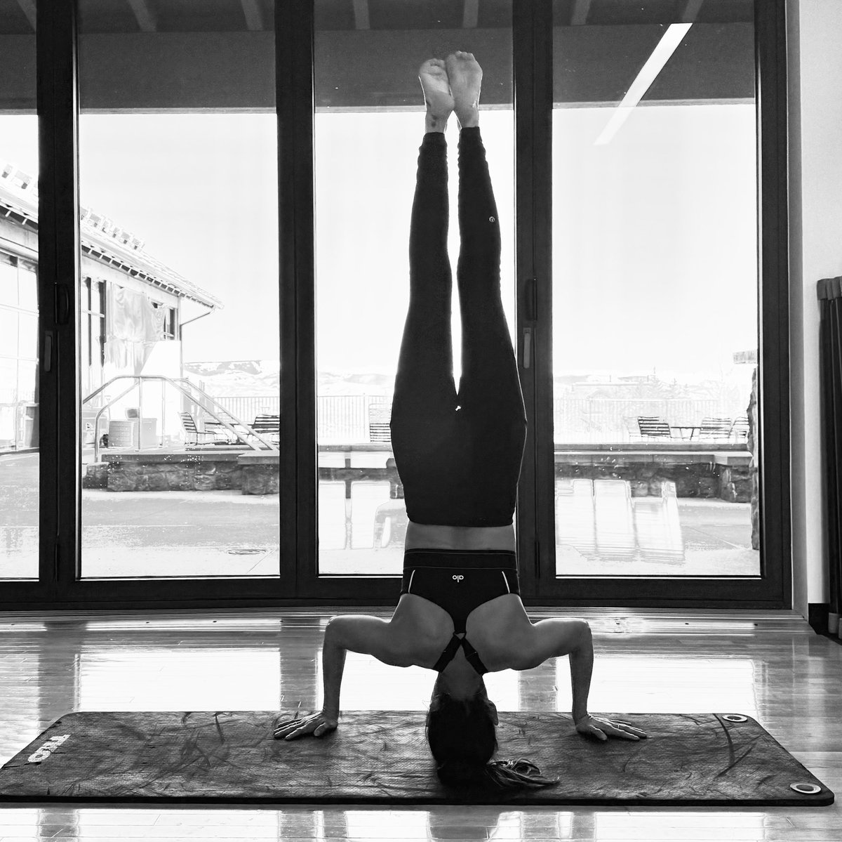 laura83613's tweet photo. Are you alive or just breathing?  #Healing #alo #perspective https://t.co/SdZl4nx4i4
