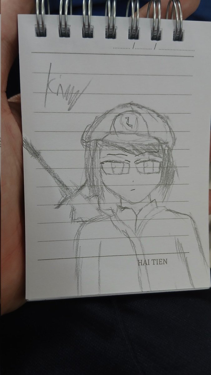 phan kim tweet media