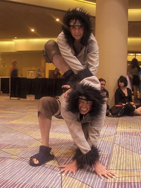 insane poses tweet media