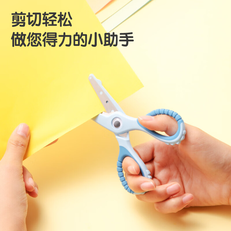 Assistant. tweet media