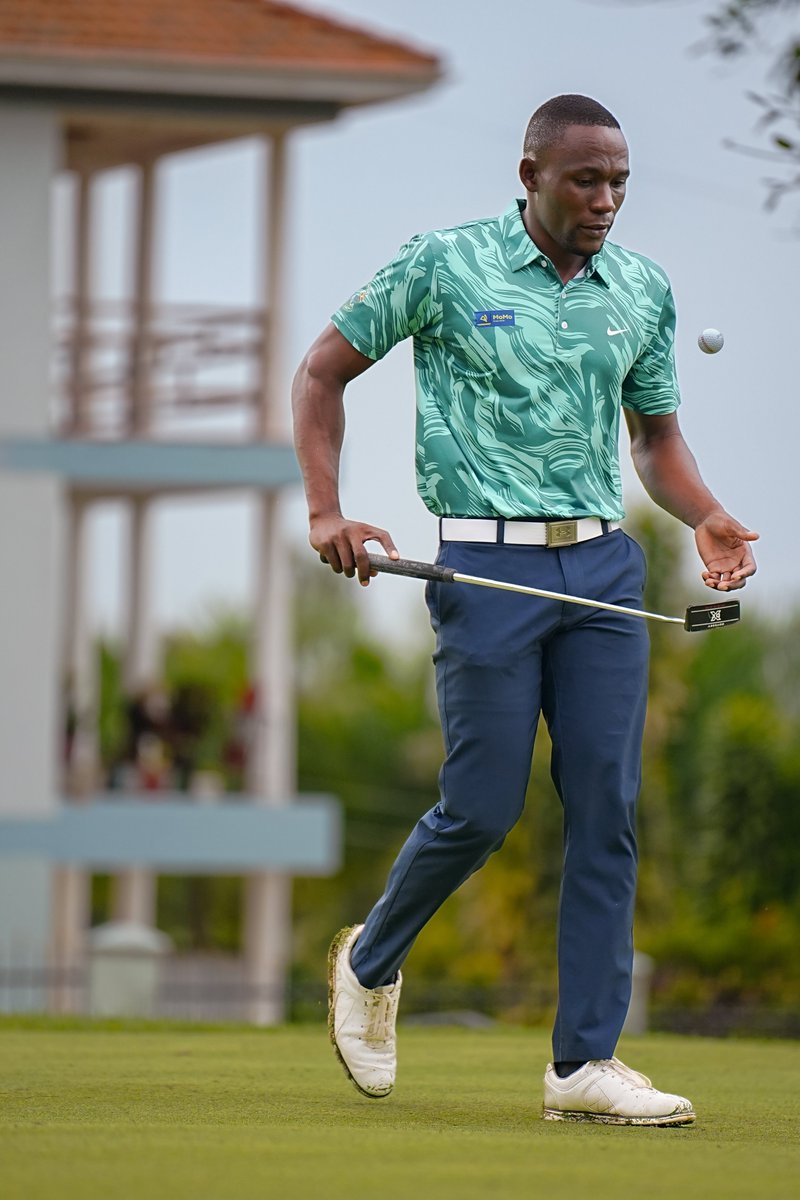 Under Par tweet media