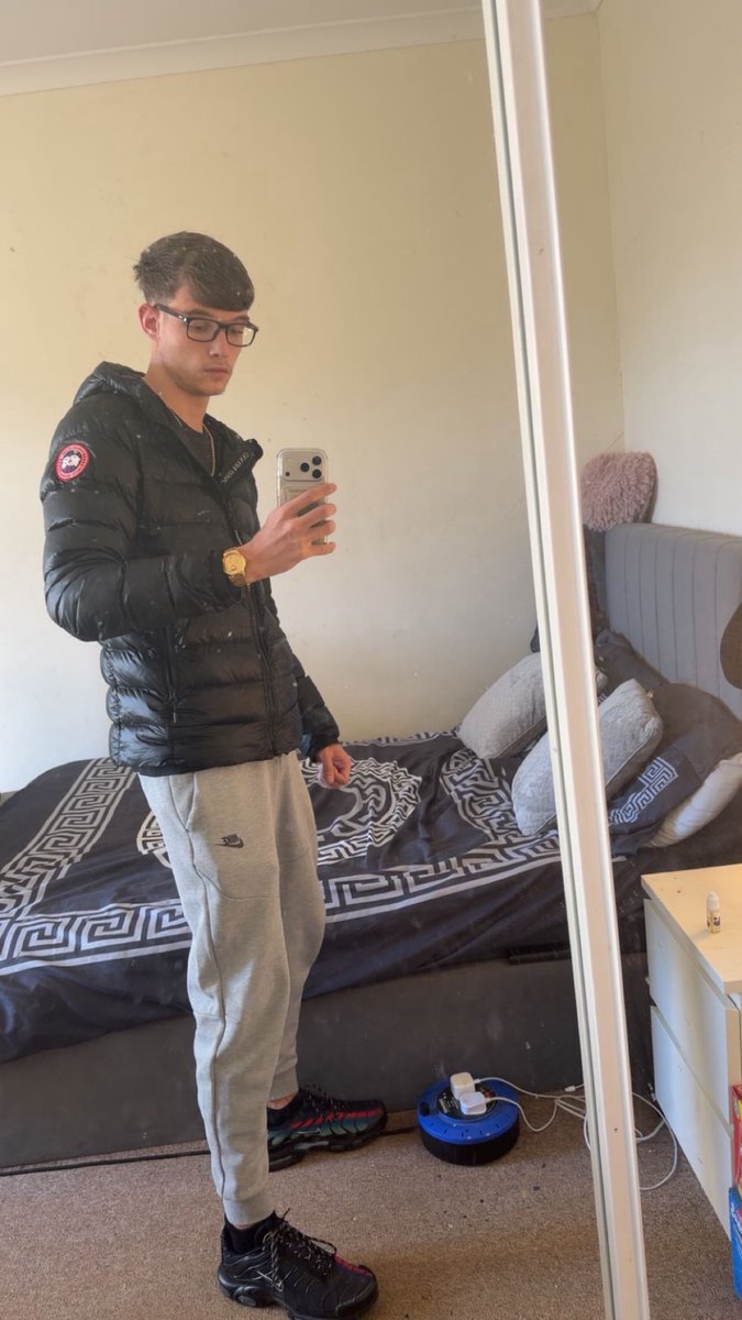 Master DB tweet media