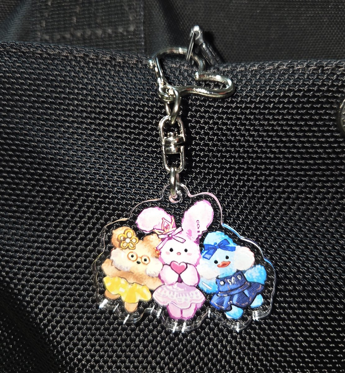 ClariSRoom の継続特典のアクリルキーホルダーが届いた🧸🐇🐤 通勤用