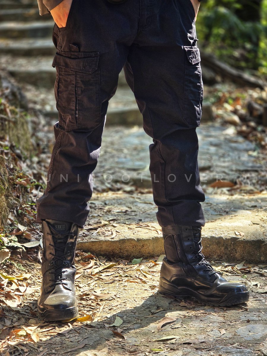 Uniformbootlover tweet media