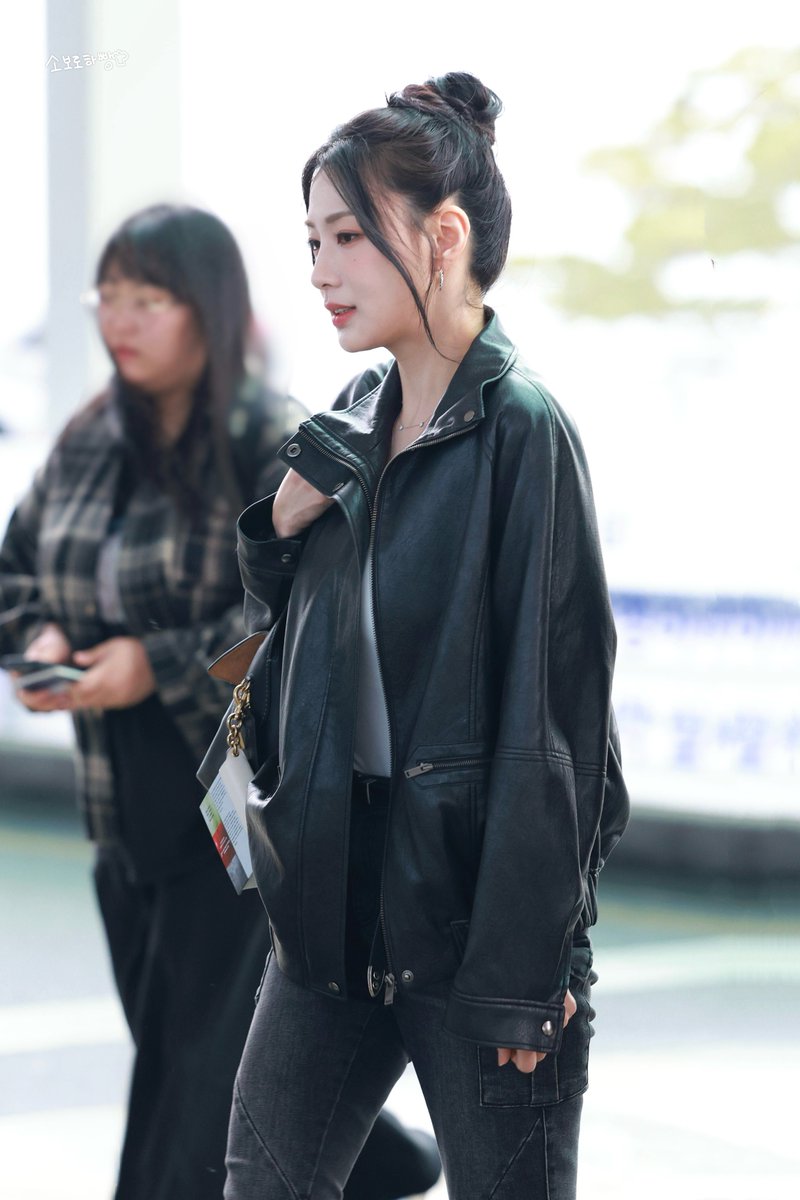 260306 인천공항 출국 프리뷰

테토농도 719%🥃
feat.북키링💛

#에이핑크 #오하영 #Apink #Hayoung