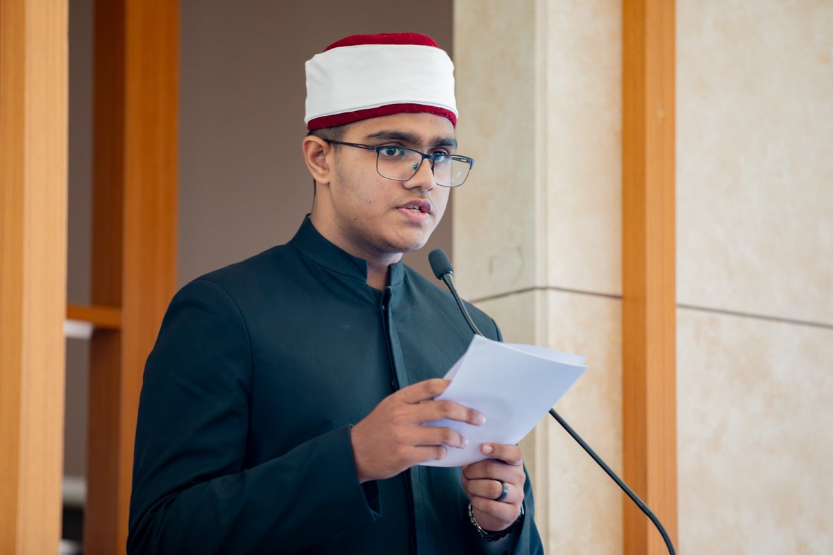 Youth Khateebs Lead Friday Prayers Across Malé City Mosques

islamicaffairs.gov.mv/english_new/yo…