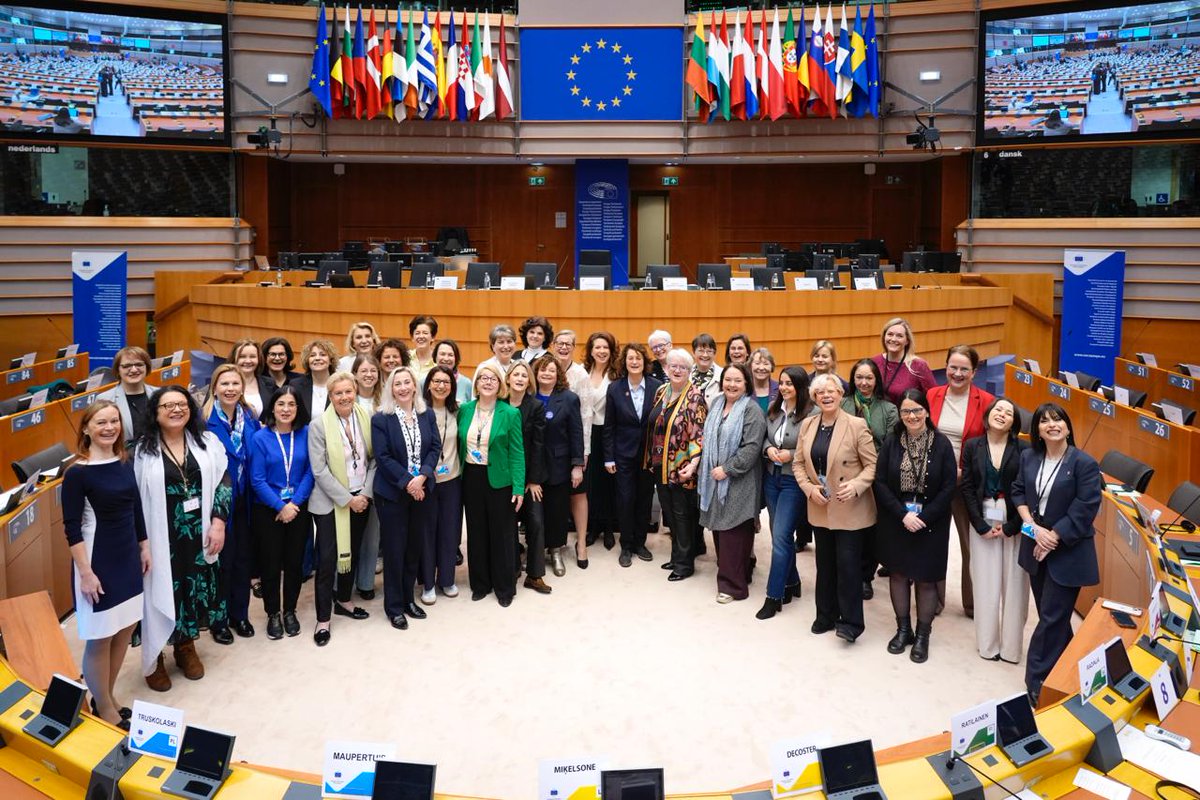 PES Group | European Committee of the Regions tweet media