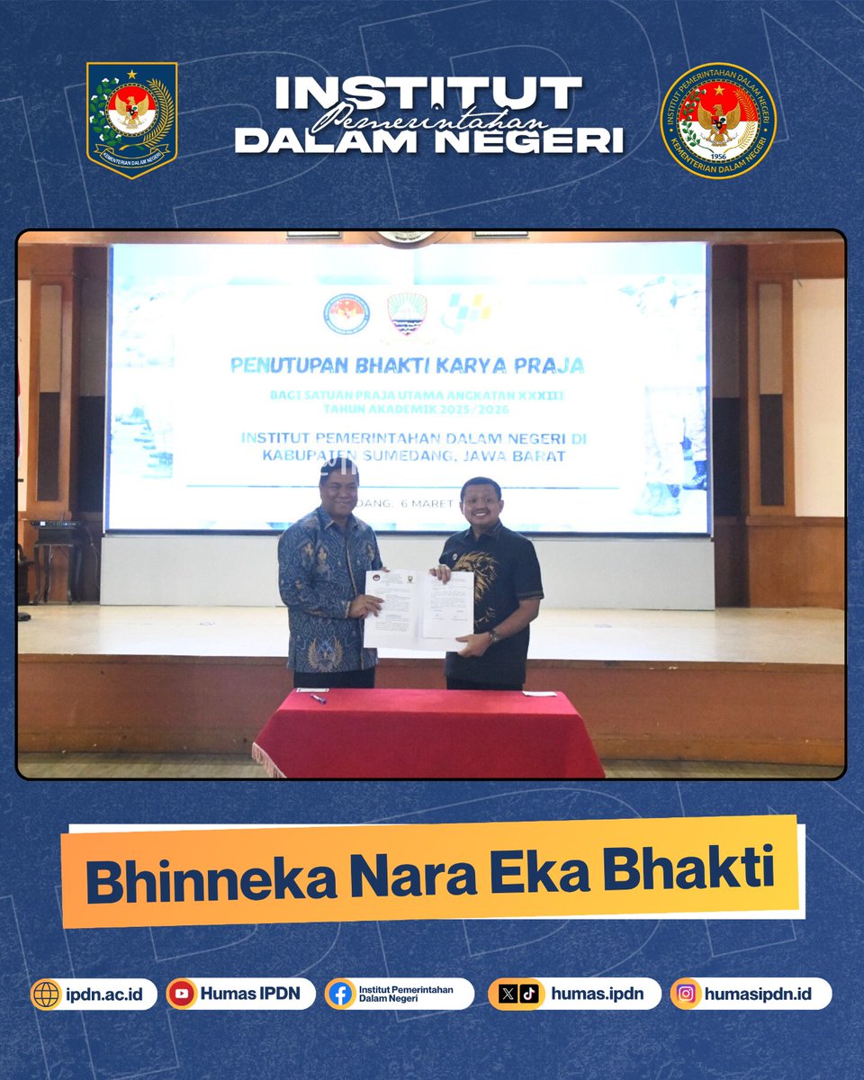 HumasIpdn's tweet photo. Sumedang (Jum'at, 6 Maret 2026). Praja berperan aktif membantu program strategis di Kabupaten Sumedang, salah satunya yakni program Desa Cantik. Ini merupakan salah satu bentuk kegiatan yang dilakukan oleh praja dalam pelaksana Bhakti Karya Praja Tahun 2026 .
-Humas IPDN- https://t.co/Om6IEXsI6U