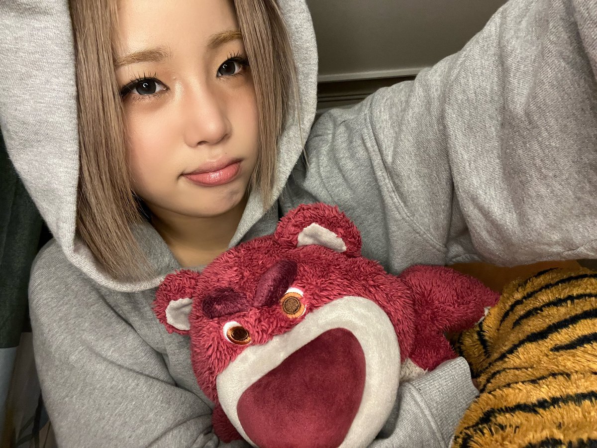 진짜 사람이 너무 깨끗하고 순수하게 생김..
#영파씨 #정선혜