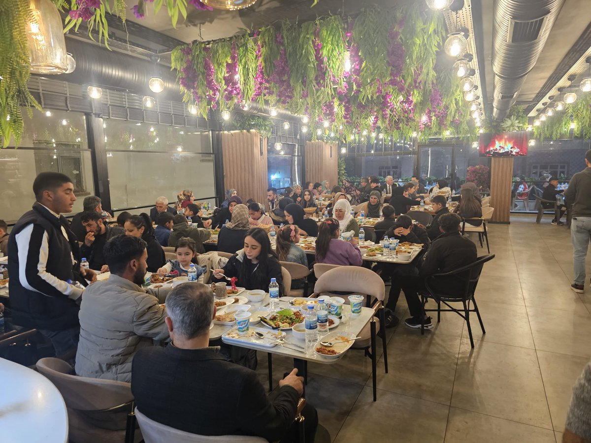 CermikSYDV's tweet photo. 🌙 🌙 
 İlçe Kaymakamımız Sayın Adem Karataş ile birlikte;

Ramazan ayının bereketini paylaşmaya devam ediyoruz 🌙 

05.3.2026 tarihli iftar soframızdan kareler😊
Ramazan Sevgiyi Paylaşmaktır. 🌙 🌙  @TCCermik #RamazanAyı https://t.co/iNB7fyq8uD