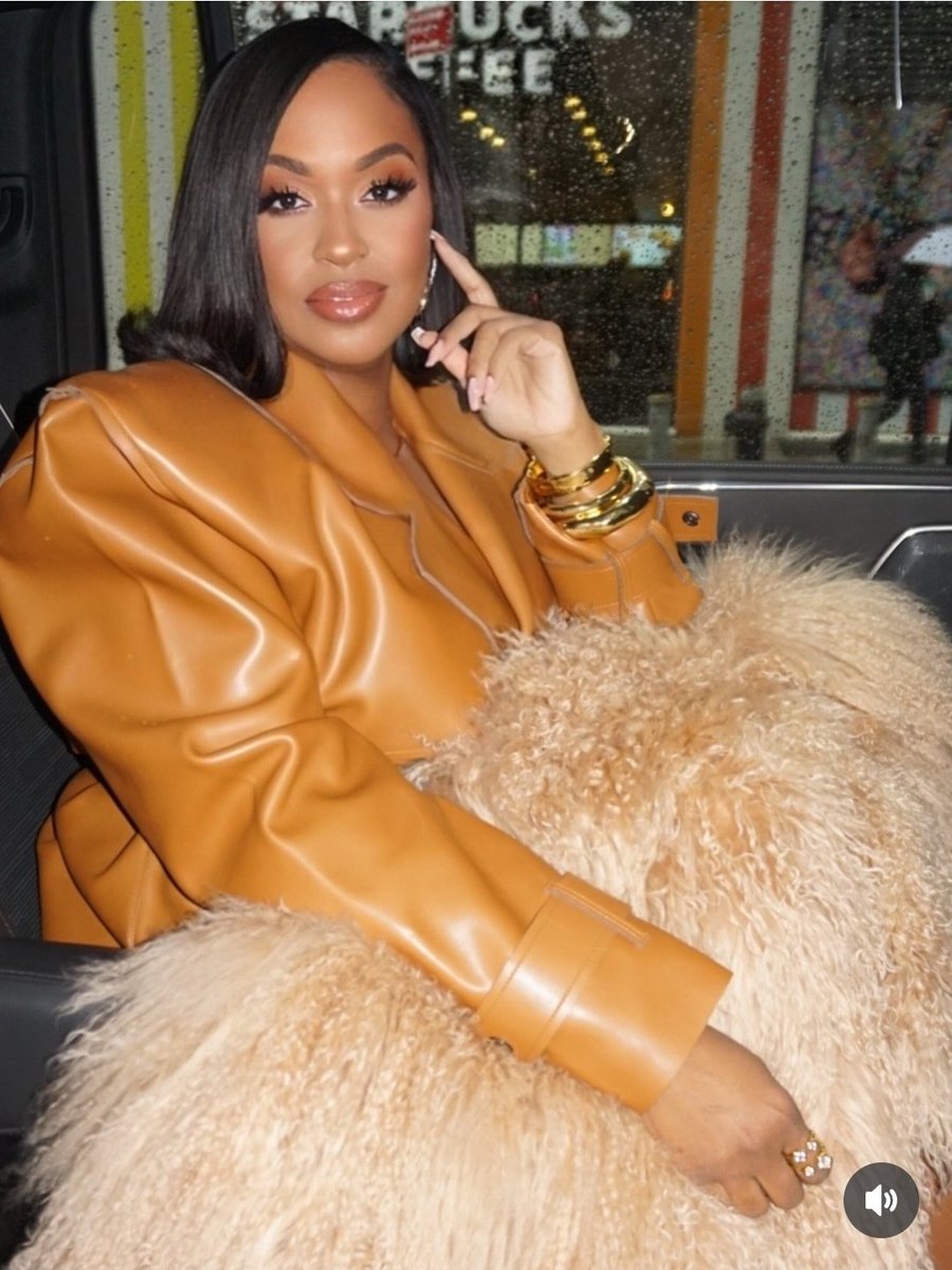 Brandi doing press runs for the show.

She was a great addition to the show, hopefully they make her permanent.

#Married2Med 
#MarriedtoMedicine