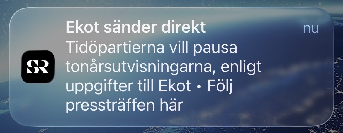 CarlBAndersson's tweet photo. UK & JÅ tar rygg på Magda. #stegetefter #magda https://t.co/ZcmRMnA7FG