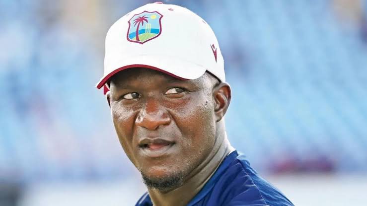 Vipintiwari952's tweet photo. Before the match again India :

Darren Sammy said, “All my soldiers are ready. We have eleven dangerous players.”

After the loss, Sammy’s crying on social media, begging to be sent home… now he and his ‘dangerous soldiers’ can’t even stay in the hotel. 🥲

They’re stuck in Kolkata because the Middle East airspace is closed.