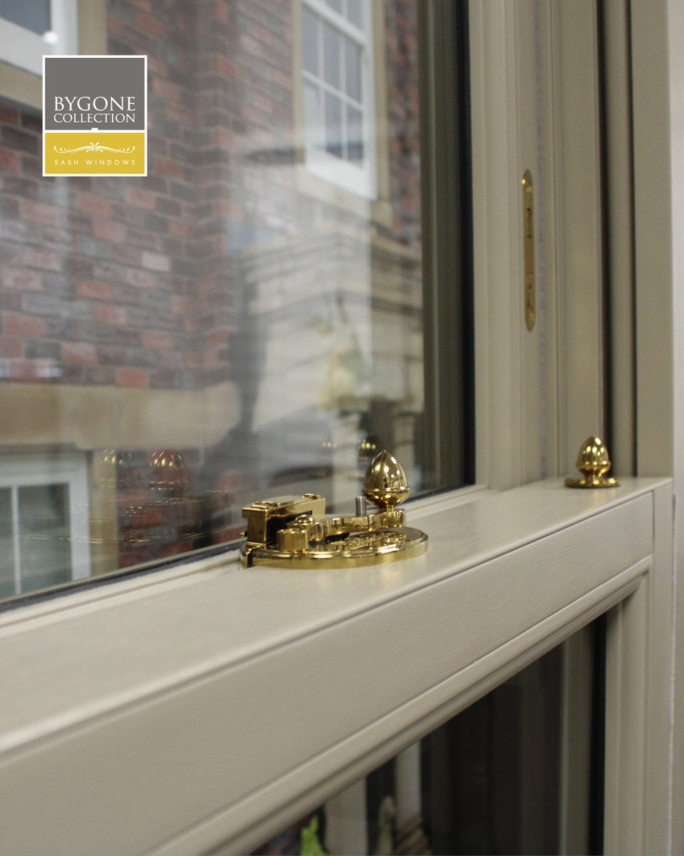 bygonewindows's tweet image. This Symphony sash window for Corsham Building Plastics was fully spray-finished in-house - precisely colour matched to the customer’s own sample.
Tailored colour. Crafted to perfection.
zurl.co/knmXl
#BygoneCollection #SymphonySash #BespokeFinish