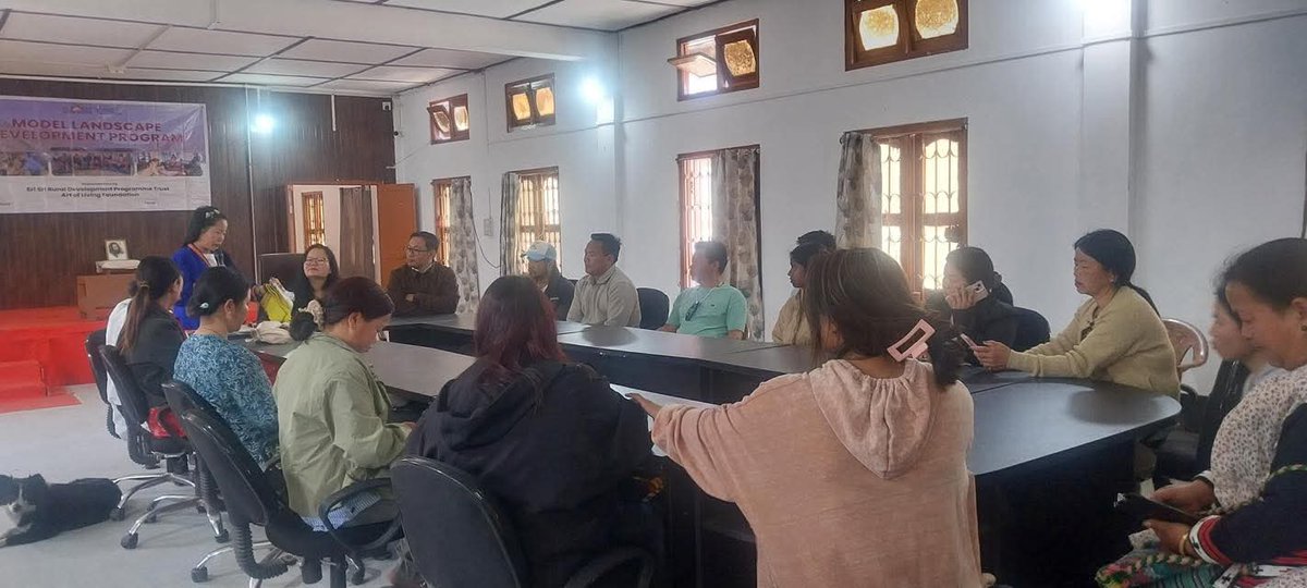 MyGovArunachal's tweet image. A four-day workshop on Yoga, Meditation, and Homestay Management has begun in Anini under The Art of Living, bringing together tourism stakeholders to explore how mindful living can enhance hospitality and promote #SustainableTourism.

#ExploreArunachal