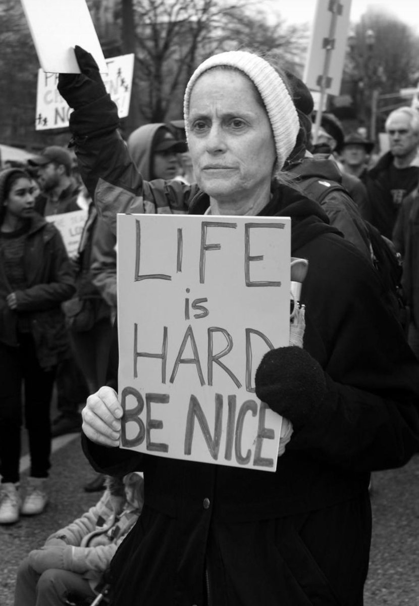 Excel_007's tweet image. Life is already hard.

It doesn't take a dine to be nice.

Everyone is passing through a lot.
#LifeLessons 
#LifeisStrange 
#LifeHack