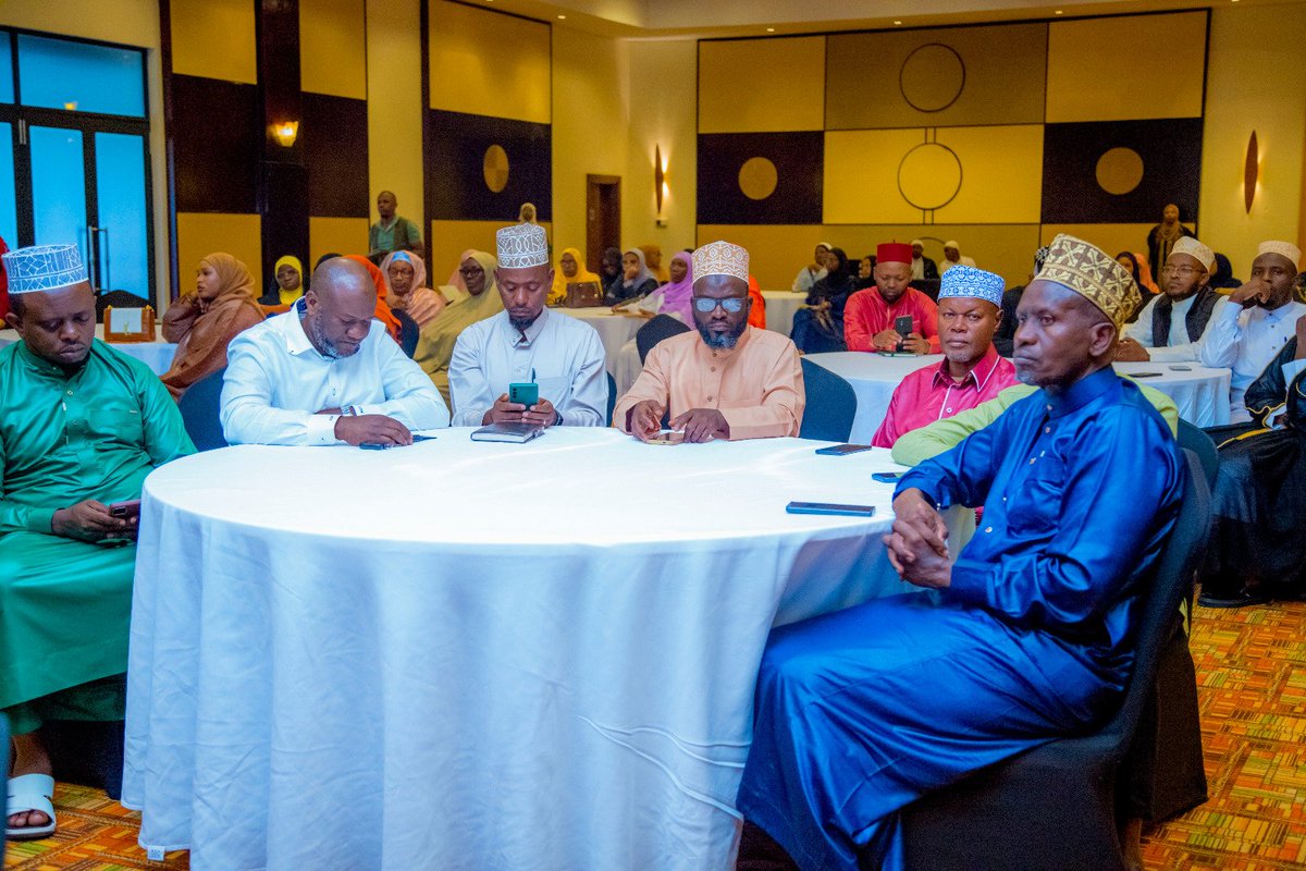 Rwanda Muslim Community tweet media