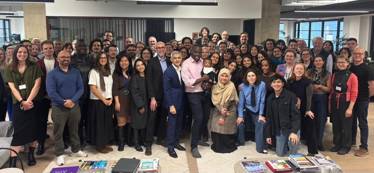 Sadiq Khan tweet media