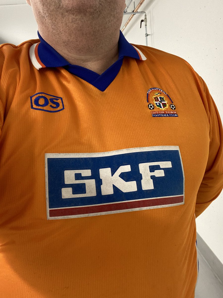 Jonas @threefingers 🎩 tweet media