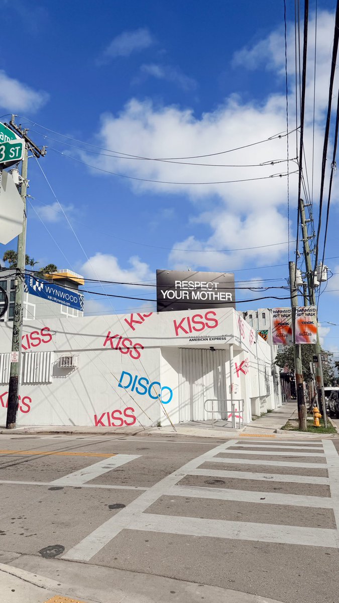 jcasstour's tweet image. Miami KATTDO pop up🥹 
@Harry_Styles 
#kattdo #harrystyles