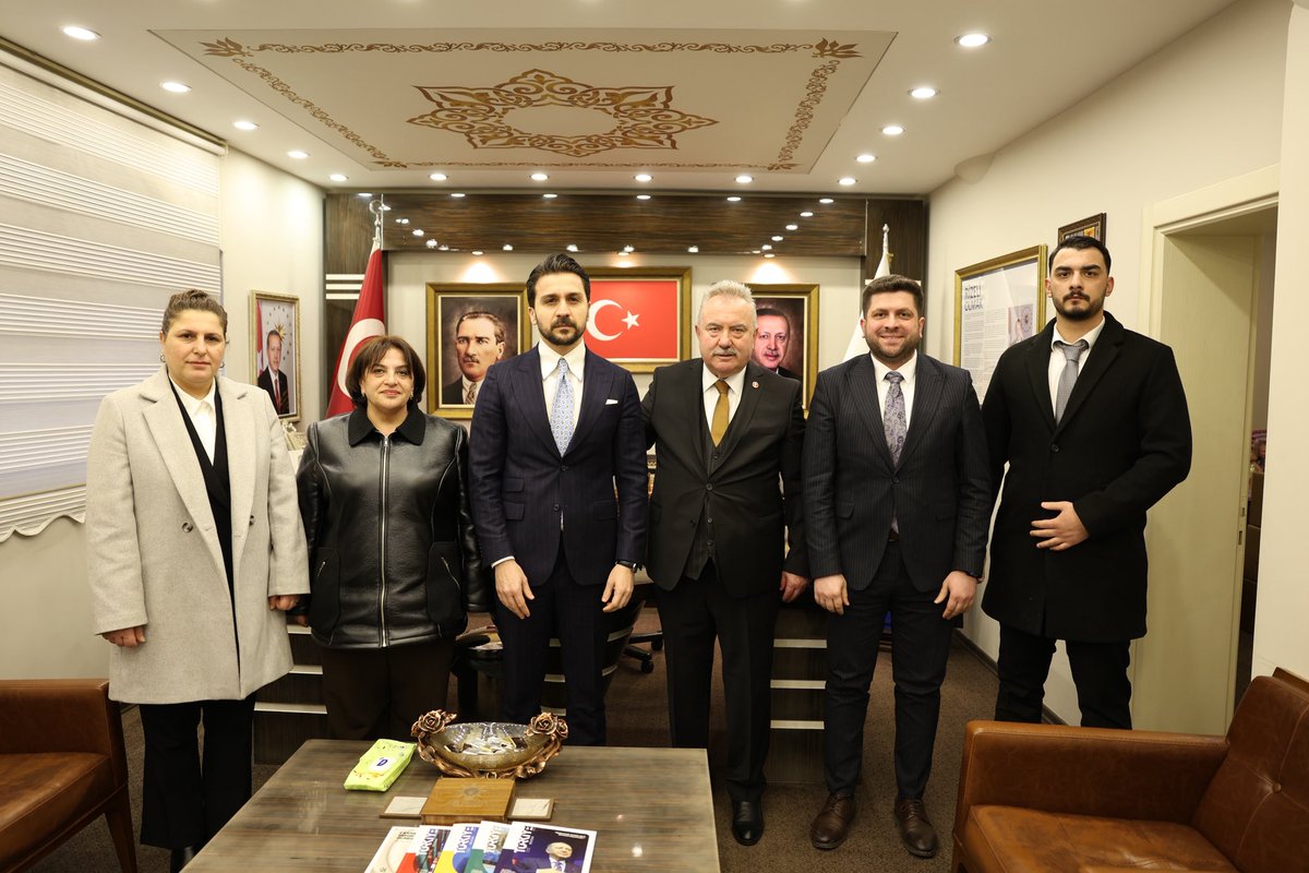 AK PARTİ RİZE tweet media