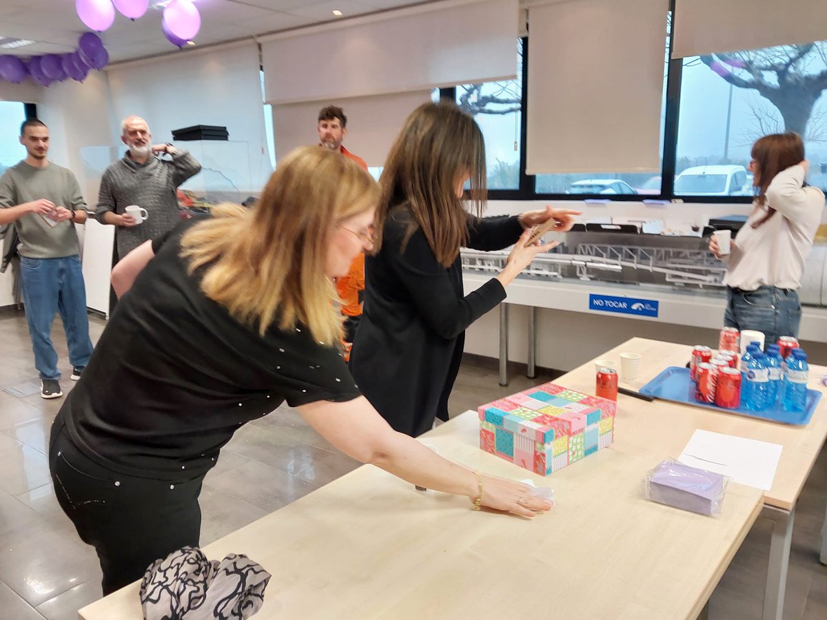 Línea Figueras Perpignan S.A. tweet media