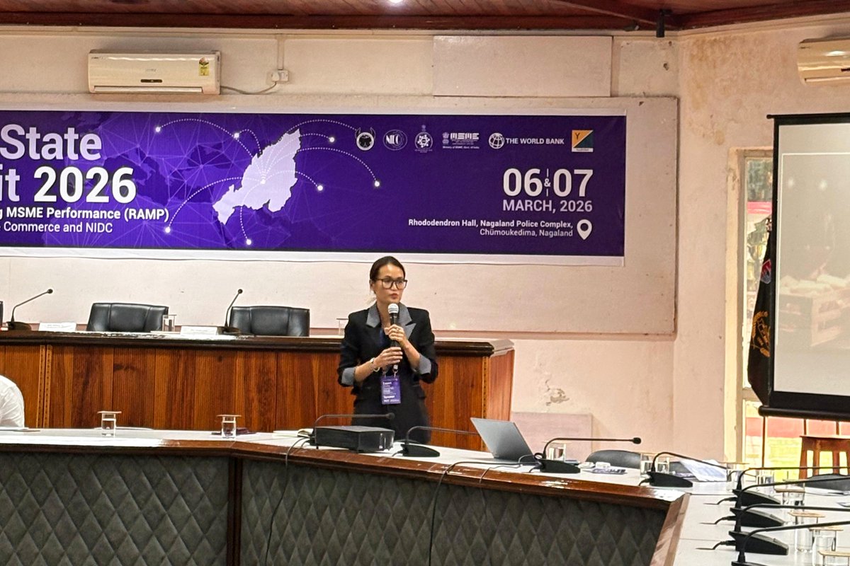 YouthNet tweet media