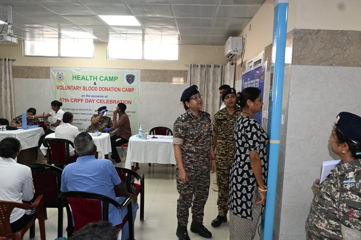 BbsrCh's tweet photo. On the occasion of the 87th CRPF Day celebration, A Medical Health Camp was organized by #CHBBSR in the premises of the GC CRPF Campus, Bhubaneswar, with screening for hypertension, diabetes, and BMI, along with advice on necessary precautionary measures. https://t.co/nfFDLeOevo