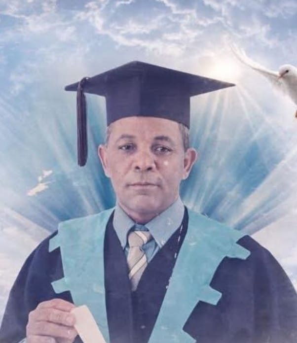 radhamesjimenez's tweet photo. Lamentamos profundamente el fallecimiento de nuestro querido amigo profesor Ramón Dario Reynoso( Monguilar). Padre de la Magistrada @YeniBerenice. Descanse en paz. https://t.co/6BvKVOfRuD