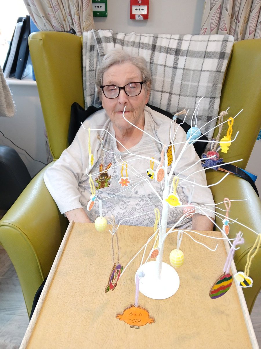 TaveyHouse's tweet photo. Weโre very proud of the beautiful creations and the effort everyone put in. Well done to our talented residents! ๐จ๐ฐ
#CareHomeLife #EasterCrafts #CreativeMoments #ResidentsActivities https://t.co/CALzcWnKoW