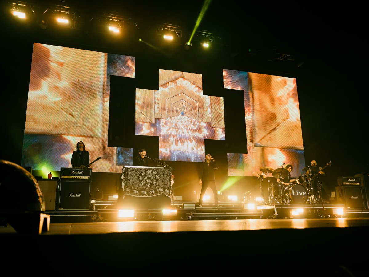 TD Coliseum tweet media