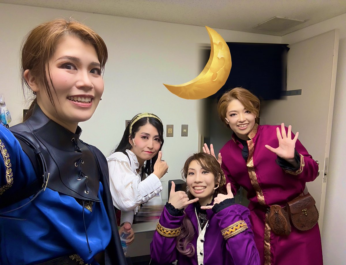 他人の飯には骨がある、初日無事に完走いたしました！
初日から沢山の方にお心を寄せていただけて、嬉しい気持ちでいっぱいです🥹
明日は11:30と16:00の2回公演！
明日の2日目もどうぞよろしくお願いいたします🦴🐿️
#ミュージカル飯骨