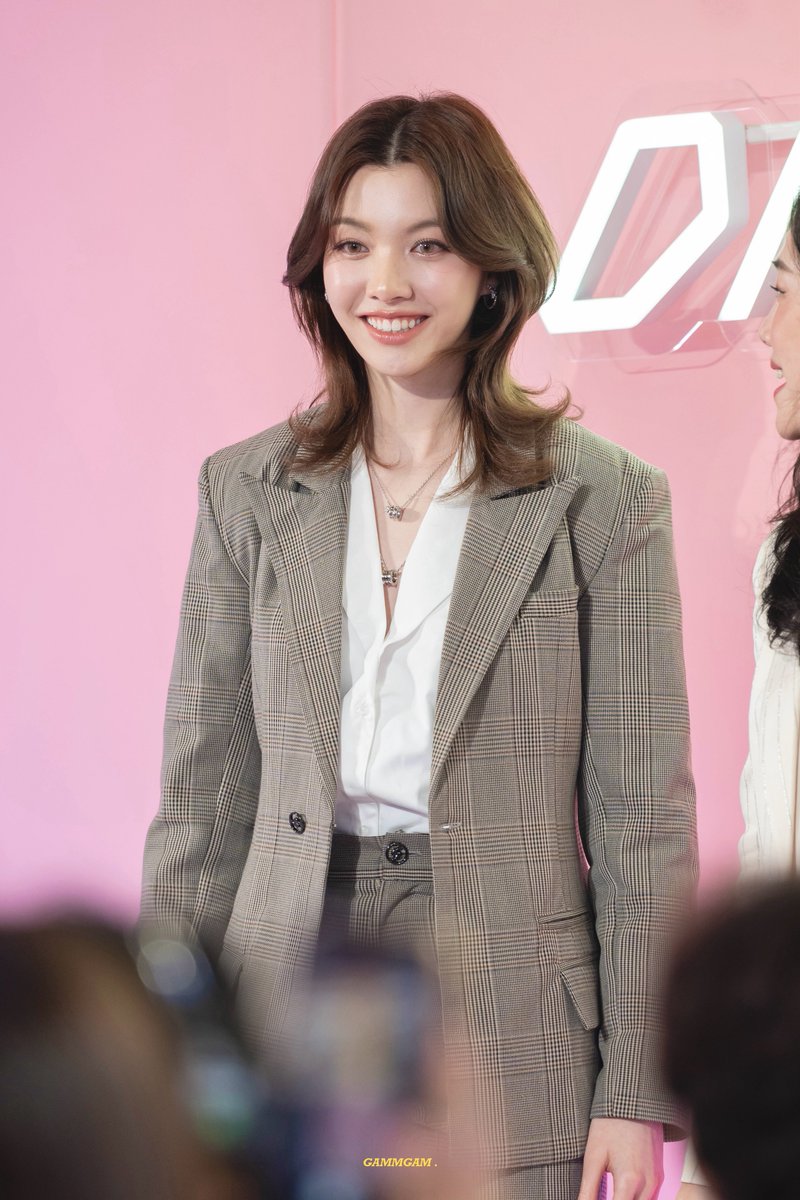 พี่กรณ์ค่ะ 😌

#OrmKornxCentralChidlom #CentralTheFashionDisruptorxLingOrm
#OrmKornnaphat